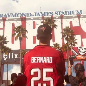 Meet your Posher, Josh